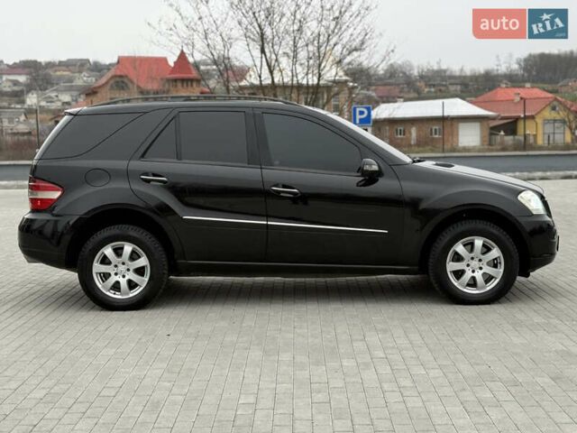 Чорний Мерседес М-Клас, об'ємом двигуна 2.99 л та пробігом 373 тис. км за 10800 $, фото 18 на Automoto.ua