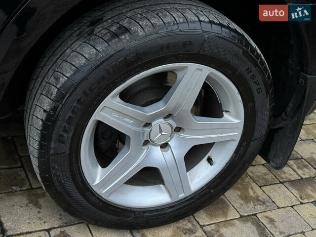 Черный Мерседес М-Класс, объемом двигателя 3.5 л и пробегом 236 тыс. км за 7700 $, фото 36 на Automoto.ua