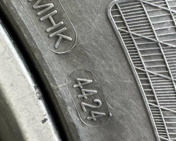 Мерседес М-Класс 2007 в Косове на Automoto.ua Черный Мерседес М-Класс, объемом двигателя 3 л и пробегом 420 тыс. км за 11700 $, фото 4 на Automoto.ua