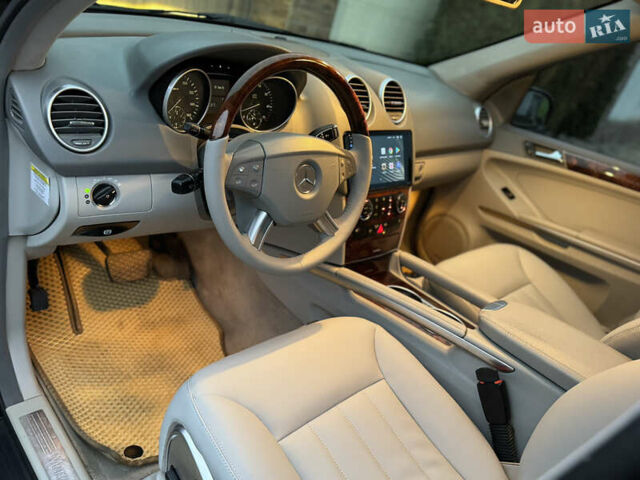 Черный Мерседес М-Класс, объемом двигателя 3.5 л и пробегом 236 тыс. км за 7700 $, фото 50 на Automoto.ua