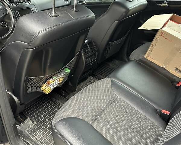 Мерседес М-Класс 2007 в Косове на Automoto.ua Черный Мерседес М-Класс, объемом двигателя 3 л и пробегом 420 тыс. км за 11700 $, фото 18 на Automoto.ua