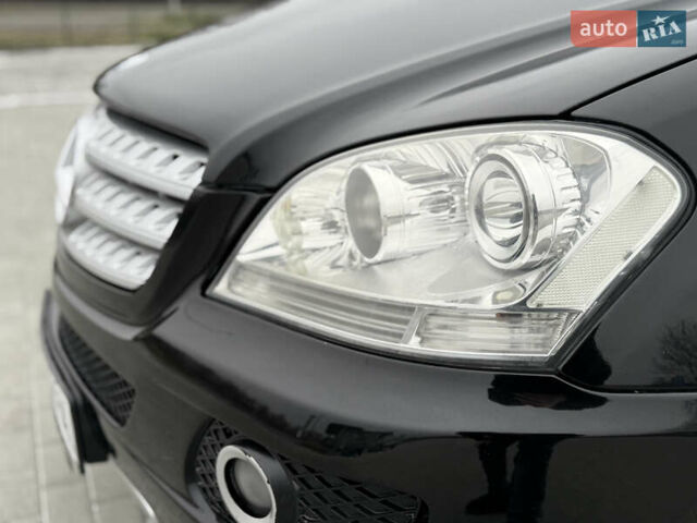 Чорний Мерседес М-Клас, об'ємом двигуна 2.99 л та пробігом 373 тис. км за 10800 $, фото 27 на Automoto.ua