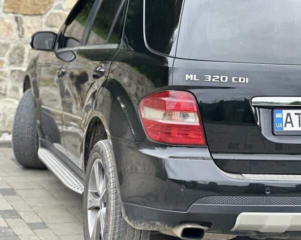 Мерседес М-Класс 2007 в Косове на Automoto.ua Черный Мерседес М-Класс, объемом двигателя 3 л и пробегом 420 тыс. км за 11700 $, фото 22 на Automoto.ua