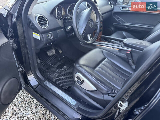 Чорний Мерседес М-Клас, об'ємом двигуна 2.99 л та пробігом 378 тис. км за 9999 $, фото 23 на Automoto.ua