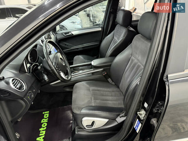 Черный Мерседес М-Класс, объемом двигателя 2.99 л и пробегом 380 тыс. км за 12300 $, фото 14 на Automoto.ua
