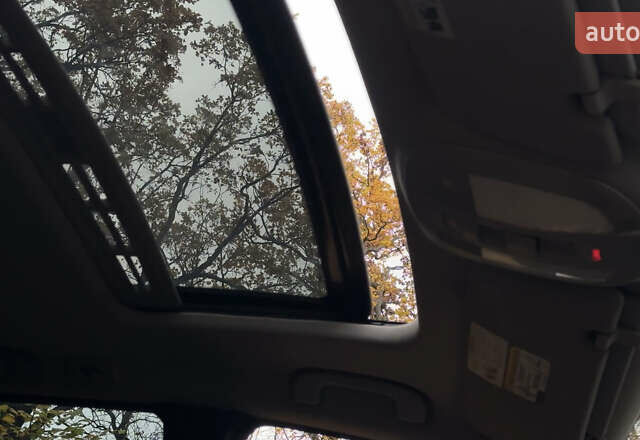 Черный Мерседес М-Класс, объемом двигателя 3.5 л и пробегом 220 тыс. км за 9750 $, фото 9 на Automoto.ua