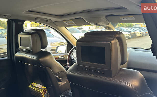 Черный Мерседес М-Класс, объемом двигателя 4.97 л и пробегом 277 тыс. км за 9500 $, фото 7 на Automoto.ua