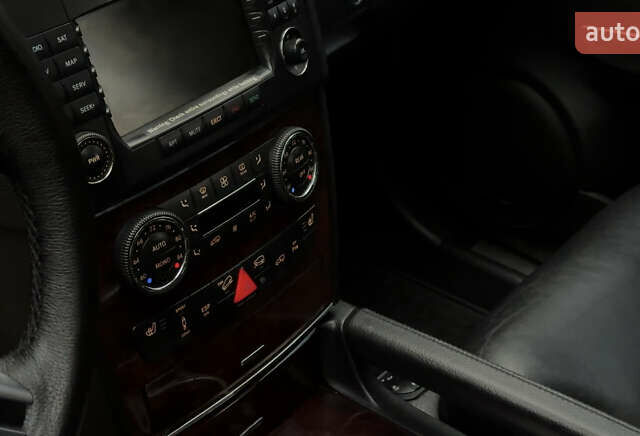 Черный Мерседес М-Класс, объемом двигателя 3.5 л и пробегом 220 тыс. км за 9750 $, фото 12 на Automoto.ua