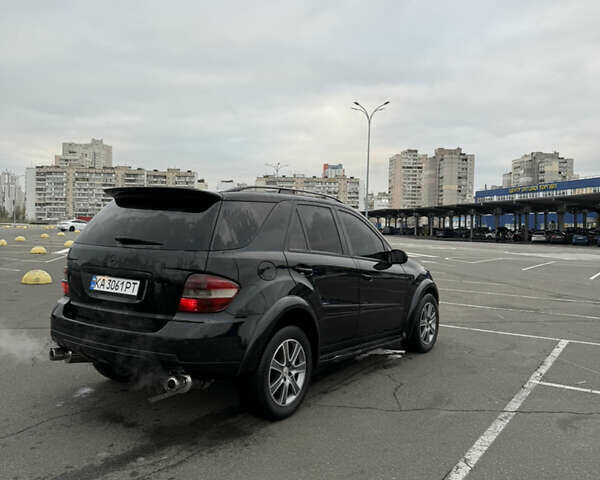 Черный Мерседес М-Класс, объемом двигателя 3.5 л и пробегом 277 тыс. км за 9000 $, фото 16 на Automoto.ua