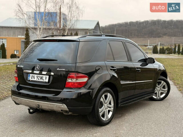Черный Мерседес М-Класс, объемом двигателя 3 л и пробегом 275 тыс. км за 7900 $, фото 22 на Automoto.ua