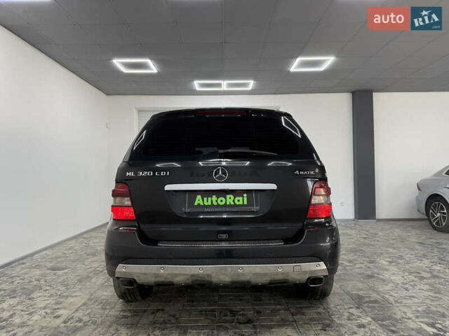 Черный Мерседес М-Класс, объемом двигателя 2.99 л и пробегом 380 тыс. км за 12300 $, фото 5 на Automoto.ua