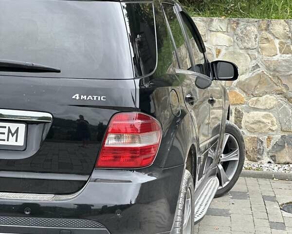 Мерседес М-Класс 2007 в Косове на Automoto.ua Черный Мерседес М-Класс, объемом двигателя 3 л и пробегом 420 тыс. км за 11700 $, фото 23 на Automoto.ua
