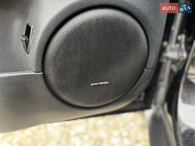 Черный Мерседес М-Класс, объемом двигателя 2.99 л и пробегом 327 тыс. км за 11300 $, фото 17 на Automoto.ua