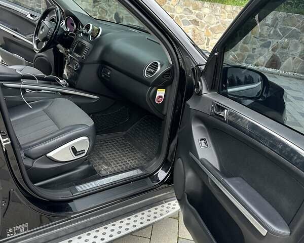 Мерседес М-Класс 2007 в Косове на Automoto.ua Черный Мерседес М-Класс, объемом двигателя 3 л и пробегом 420 тыс. км за 11700 $, фото 11 на Automoto.ua