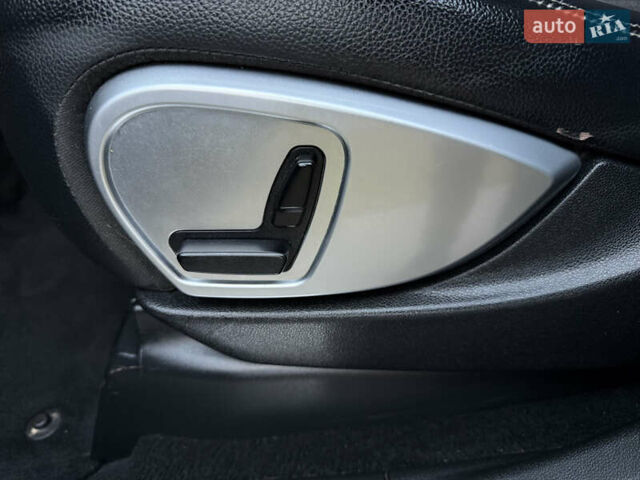 Черный Мерседес М-Класс, объемом двигателя 3 л и пробегом 275 тыс. км за 7900 $, фото 77 на Automoto.ua