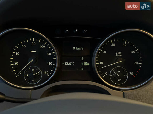 Черный Мерседес М-Класс, объемом двигателя 3.5 л и пробегом 236 тыс. км за 7700 $, фото 38 на Automoto.ua