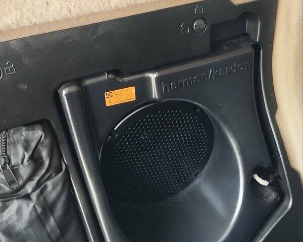 Черный Мерседес М-Класс, объемом двигателя 5.5 л и пробегом 236 тыс. км за 11500 $, фото 14 на Automoto.ua