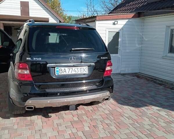 Чорний Мерседес М-Клас, об'ємом двигуна 3.5 л та пробігом 220 тис. км за 12000 $, фото 8 на Automoto.ua