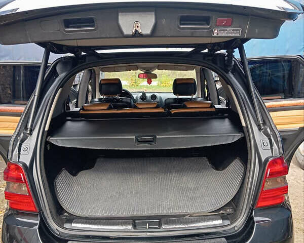 Чорний Мерседес М-Клас, об'ємом двигуна 3.5 л та пробігом 300 тис. км за 8100 $, фото 10 на Automoto.ua