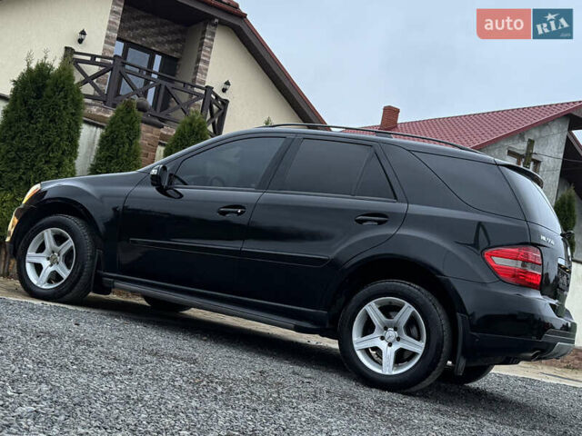 Черный Мерседес М-Класс, объемом двигателя 3.5 л и пробегом 236 тыс. км за 7700 $, фото 35 на Automoto.ua