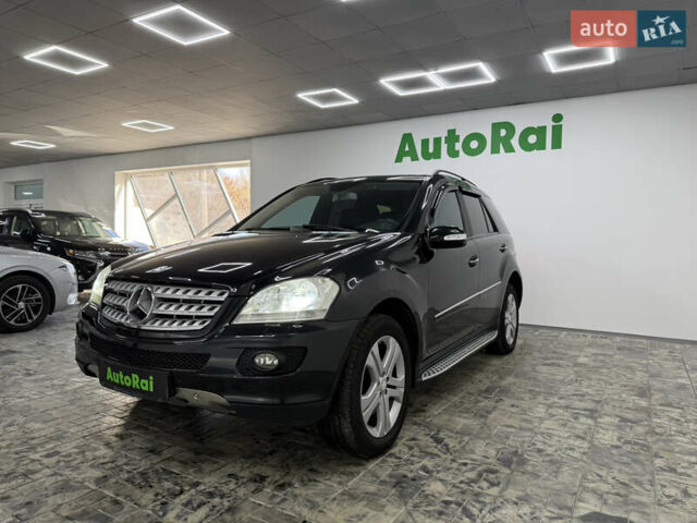 Черный Мерседес М-Класс, объемом двигателя 2.99 л и пробегом 380 тыс. км за 12300 $, фото 7 на Automoto.ua