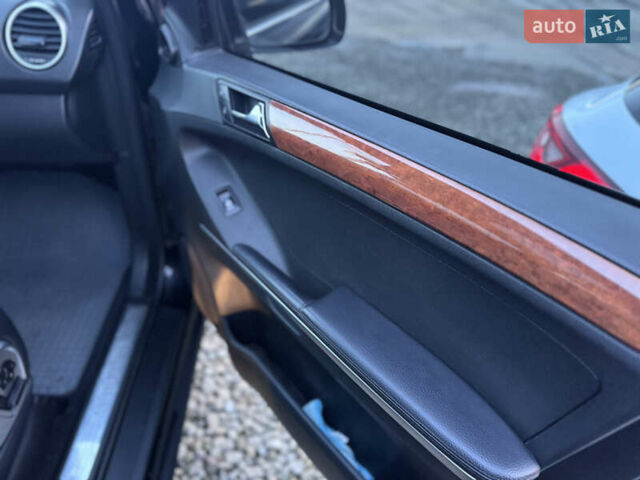 Чорний Мерседес М-Клас, об'ємом двигуна 2.99 л та пробігом 378 тис. км за 9999 $, фото 40 на Automoto.ua