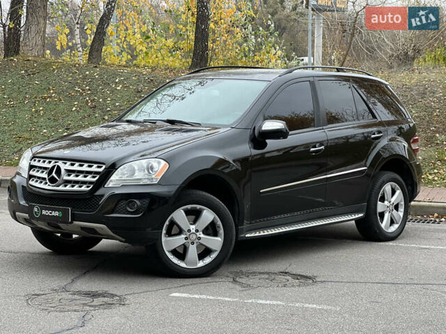 Черный Мерседес М-Класс, объемом двигателя 3.5 л и пробегом 265 тыс. км за 14300 $, фото 8 на Automoto.ua