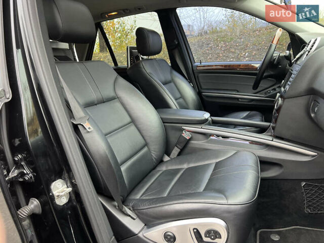 Черный Мерседес М-Класс, объемом двигателя 3.5 л и пробегом 265 тыс. км за 14300 $, фото 66 на Automoto.ua