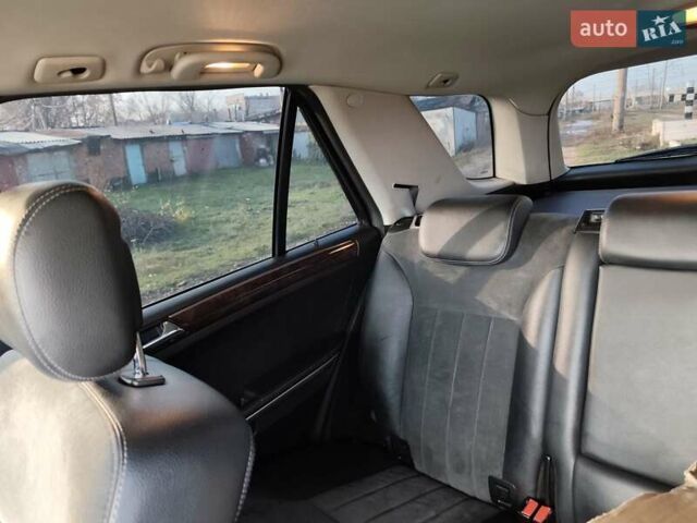 Черный Мерседес М-Класс, объемом двигателя 2.99 л и пробегом 310 тыс. км за 12500 $, фото 24 на Automoto.ua