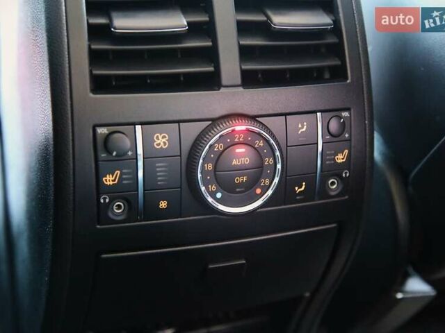 Чорний Мерседес М-Клас, об'ємом двигуна 6.21 л та пробігом 237 тис. км за 11500 $, фото 17 на Automoto.ua