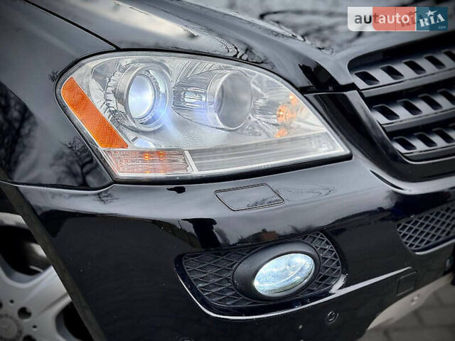 Черный Мерседес М-Класс, объемом двигателя 2.99 л и пробегом 264 тыс. км за 13999 $, фото 13 на Automoto.ua