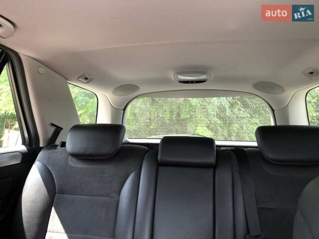 Черный Мерседес М-Класс, объемом двигателя 2.99 л и пробегом 363 тыс. км за 15500 $, фото 8 на Automoto.ua