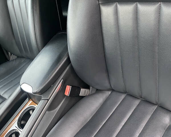 Черный Мерседес М-Класс, объемом двигателя 3.5 л и пробегом 295 тыс. км за 10000 $, фото 7 на Automoto.ua