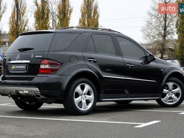 Чорний Мерседес М-Клас, об'ємом двигуна 3.5 л та пробігом 197 тис. км за 9999 $, фото 13 на Automoto.ua