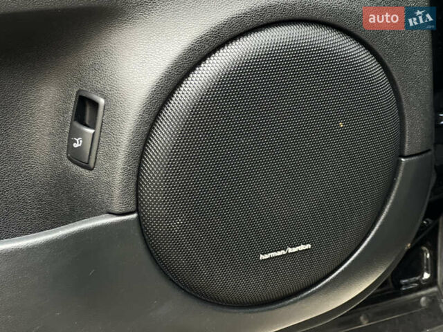 Черный Мерседес М-Класс, объемом двигателя 3.5 л и пробегом 265 тыс. км за 14300 $, фото 33 на Automoto.ua