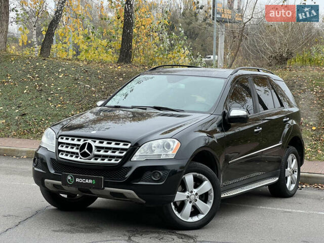 Черный Мерседес М-Класс, объемом двигателя 3.5 л и пробегом 265 тыс. км за 14300 $, фото 6 на Automoto.ua