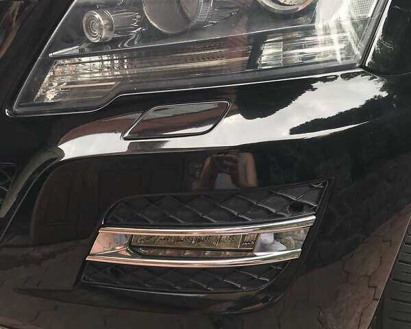 Черный Мерседес М-Класс, объемом двигателя 3.5 л и пробегом 294 тыс. км за 14500 $, фото 10 на Automoto.ua