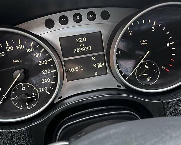 Чорний Мерседес М-Клас, об'ємом двигуна 3 л та пробігом 284 тис. км за 7300 $, фото 36 на Automoto.ua