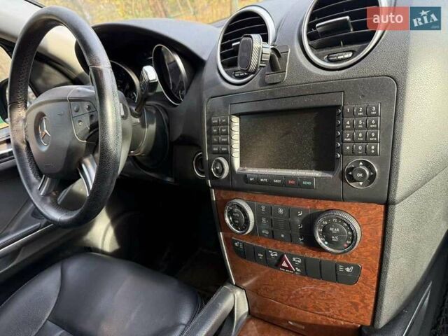 Чорний Мерседес М-Клас, об'ємом двигуна 3.5 л та пробігом 207 тис. км за 14600 $, фото 20 на Automoto.ua