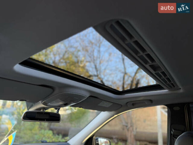 Чорний Мерседес М-Клас, об'ємом двигуна 2.99 л та пробігом 276 тис. км за 15799 $, фото 12 на Automoto.ua