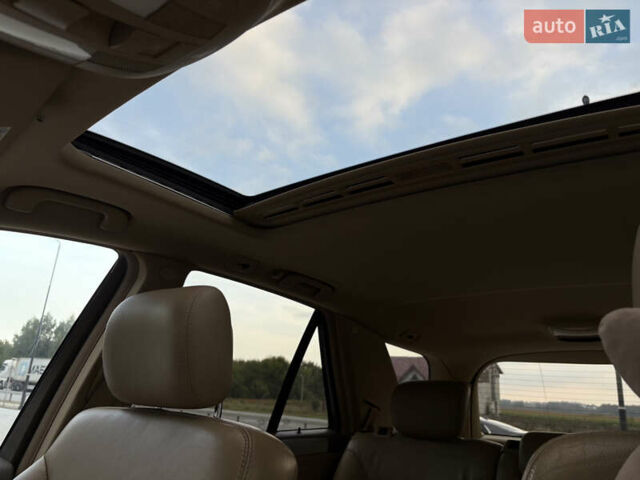 Черный Мерседес М-Класс, объемом двигателя 3 л и пробегом 300 тыс. км за 12000 $, фото 25 на Automoto.ua