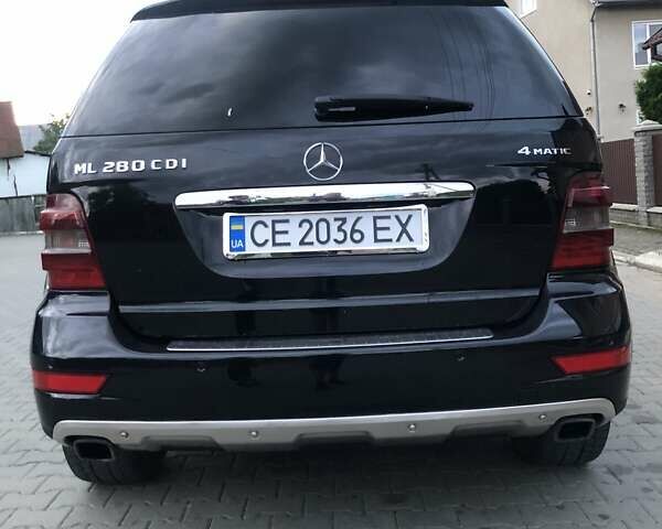 Черный Мерседес М-Класс, объемом двигателя 2.99 л и пробегом 363 тыс. км за 15500 $, фото 14 на Automoto.ua