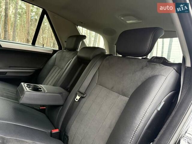 Черный Мерседес М-Класс, объемом двигателя 3.5 л и пробегом 174 тыс. км за 10999 $, фото 23 на Automoto.ua