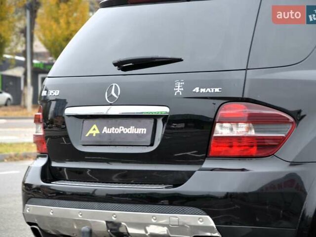 Чорний Мерседес М-Клас, об'ємом двигуна 3.5 л та пробігом 197 тис. км за 9999 $, фото 15 на Automoto.ua