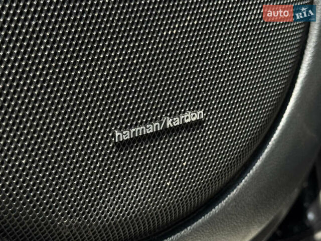 Черный Мерседес М-Класс, объемом двигателя 3.5 л и пробегом 287 тыс. км за 10500 $, фото 32 на Automoto.ua