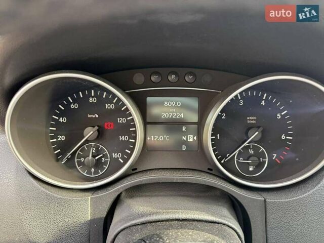 Чорний Мерседес М-Клас, об'ємом двигуна 3.5 л та пробігом 207 тис. км за 14600 $, фото 12 на Automoto.ua