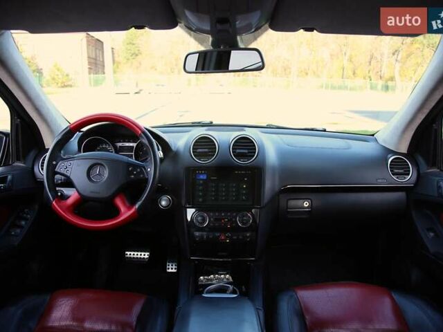 Чорний Мерседес М-Клас, об'ємом двигуна 6.21 л та пробігом 237 тис. км за 11500 $, фото 11 на Automoto.ua