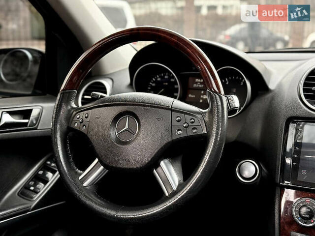 Черный Мерседес М-Класс, объемом двигателя 2.99 л и пробегом 264 тыс. км за 13999 $, фото 22 на Automoto.ua