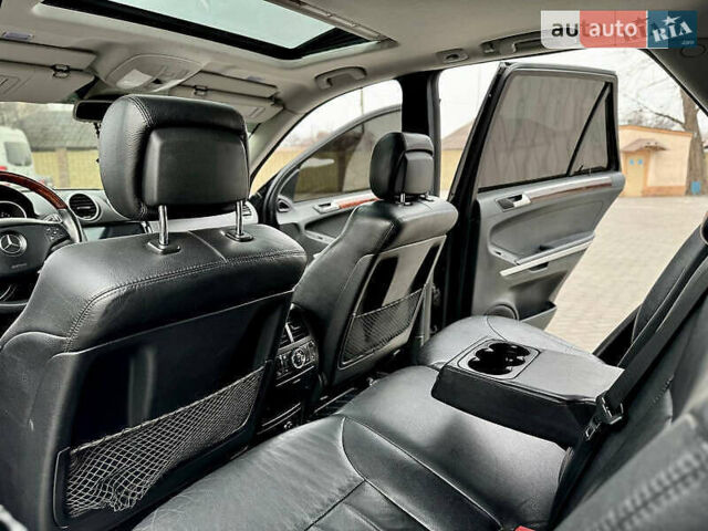 Черный Мерседес М-Класс, объемом двигателя 2.99 л и пробегом 264 тыс. км за 13999 $, фото 36 на Automoto.ua