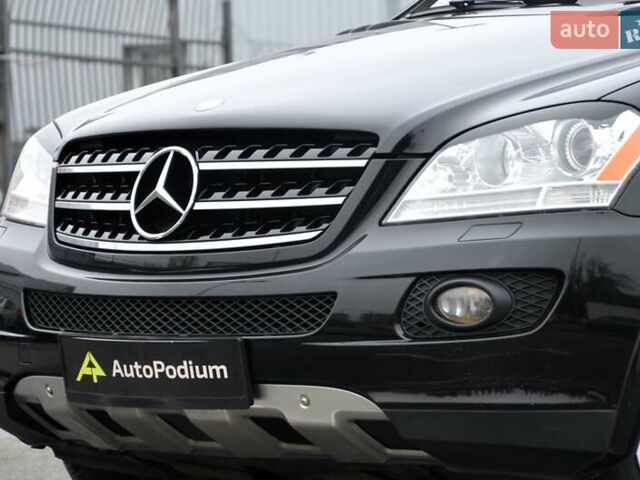 Чорний Мерседес М-Клас, об'ємом двигуна 3.5 л та пробігом 197 тис. км за 9999 $, фото 11 на Automoto.ua